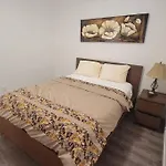 Brand New Suite In The Lakes